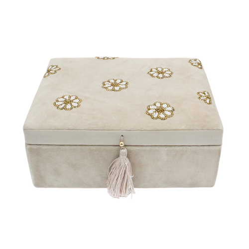 Velvet box allover daisies in beads beige