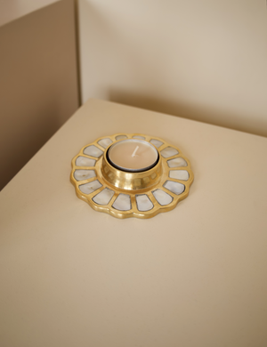 Flower Pearl Tea Light Holder